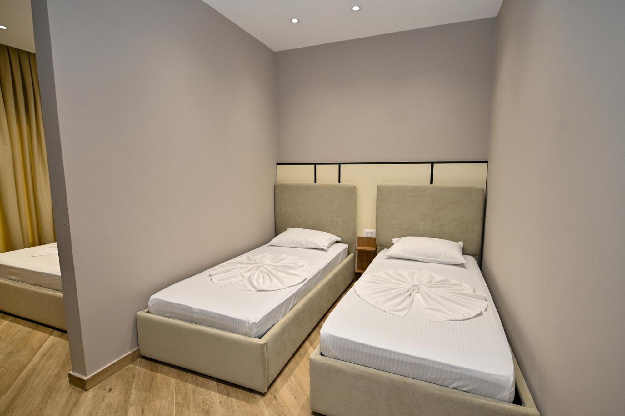 Monduro Hotel Драч Стая снимка