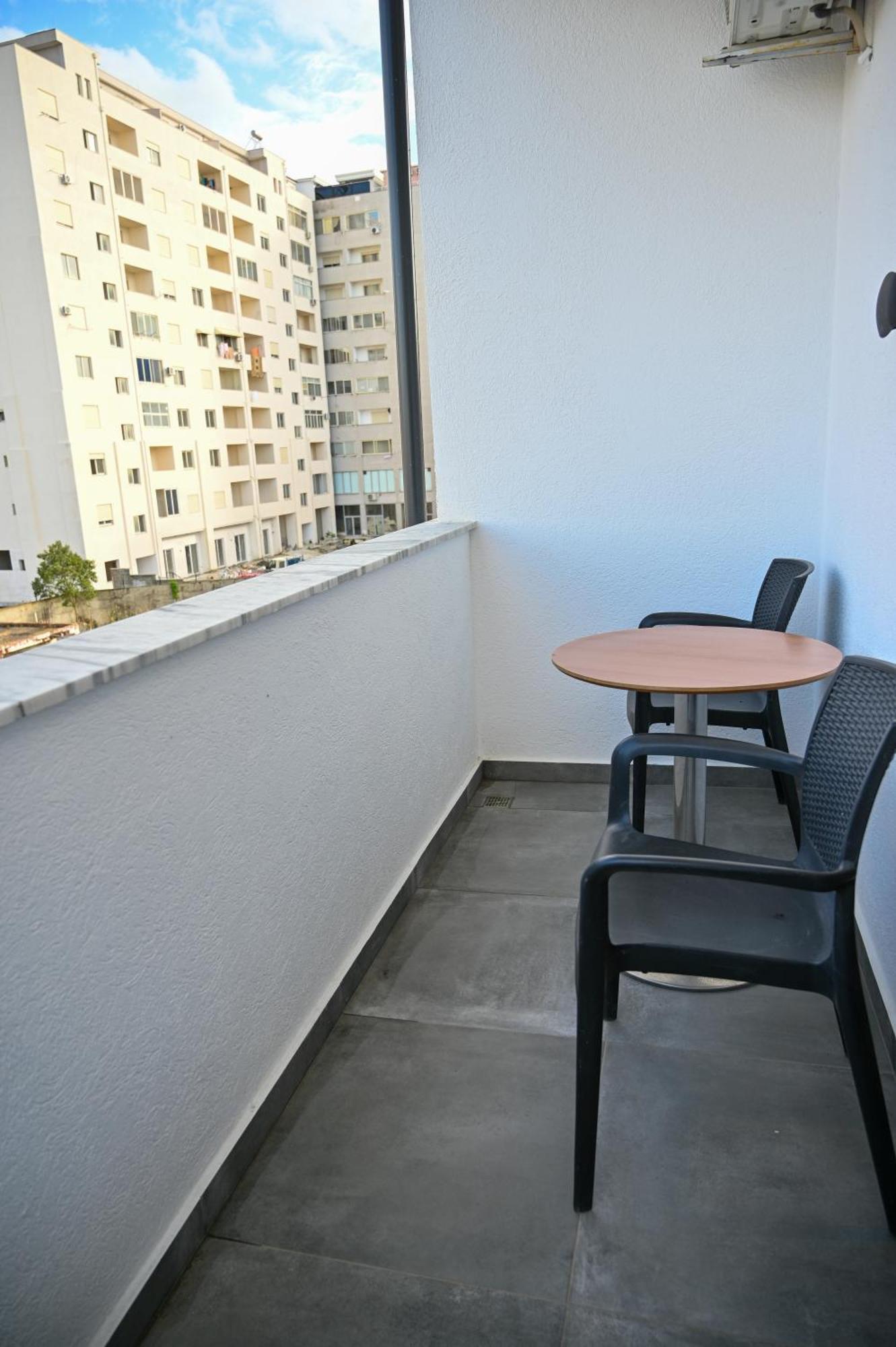 Monduro Hotel Драч Екстериор снимка