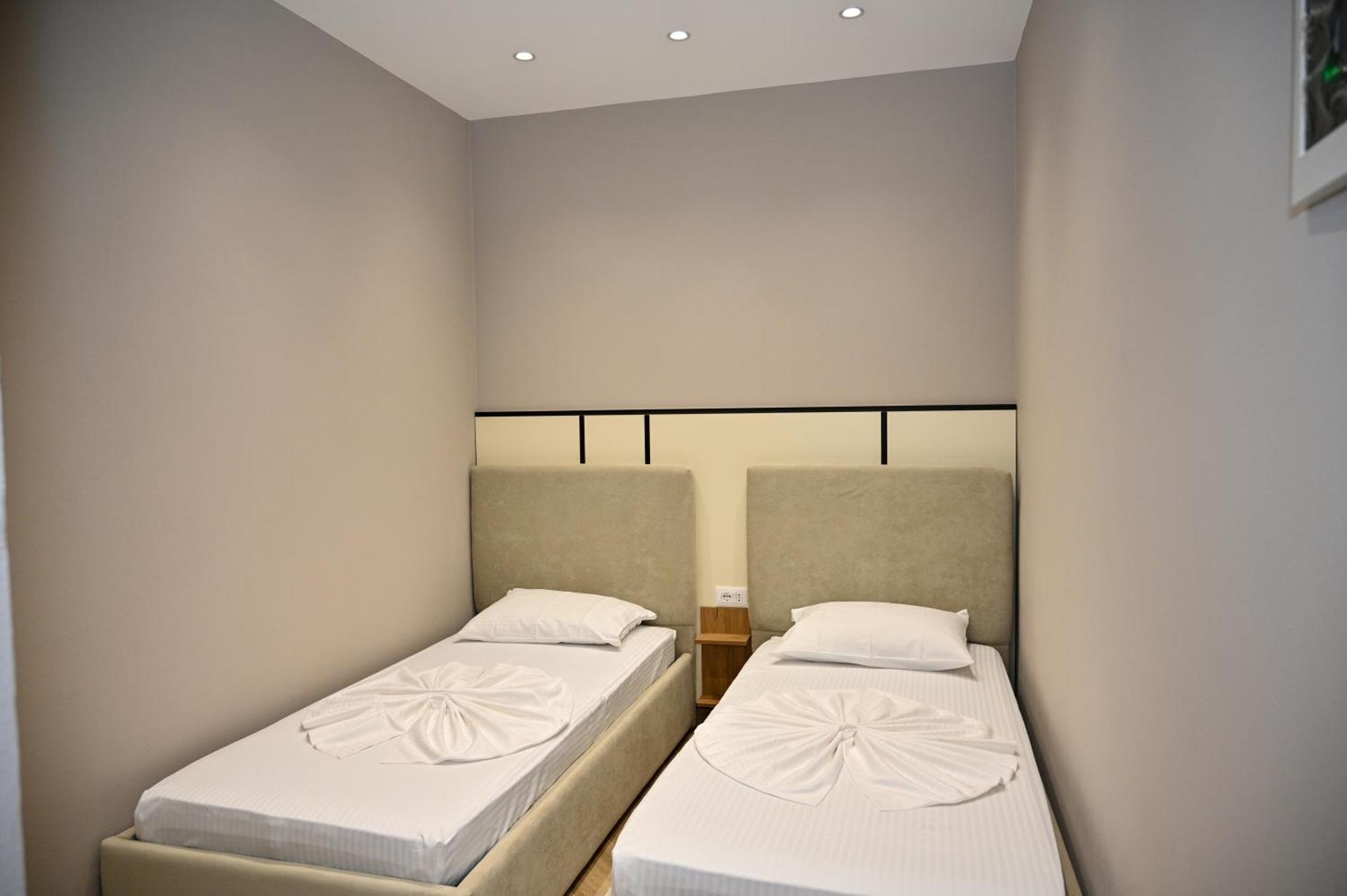Monduro Hotel Драч Стая снимка